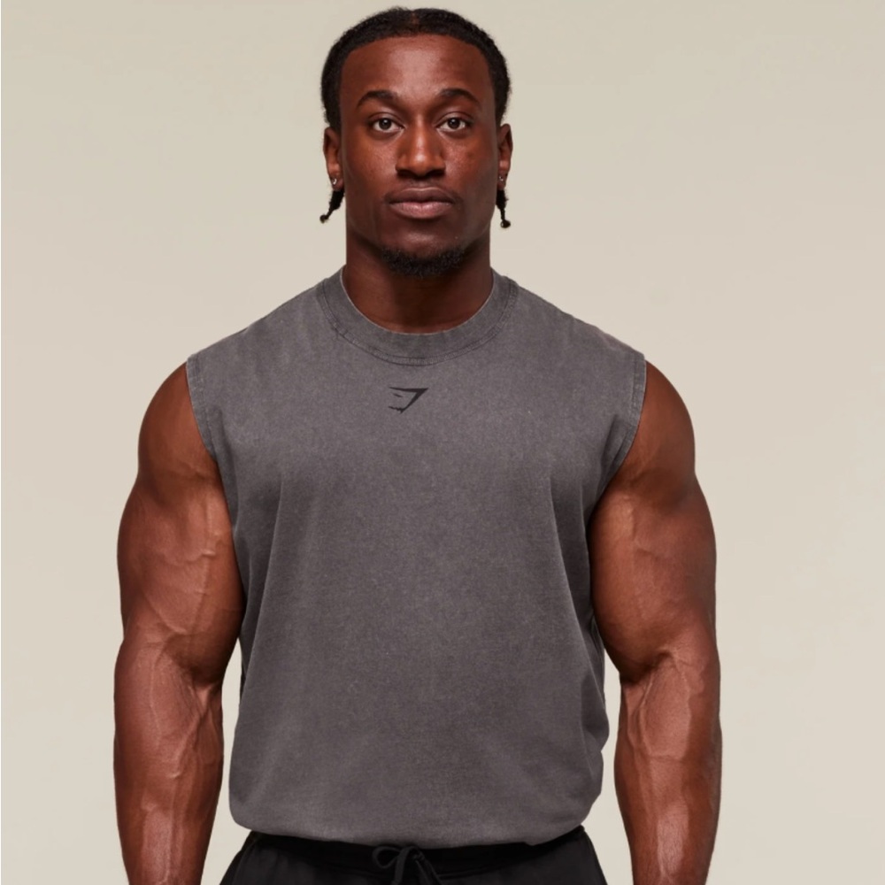 Gymshark heritage washed cut off t-shirt side M-oversize fit NWT grey